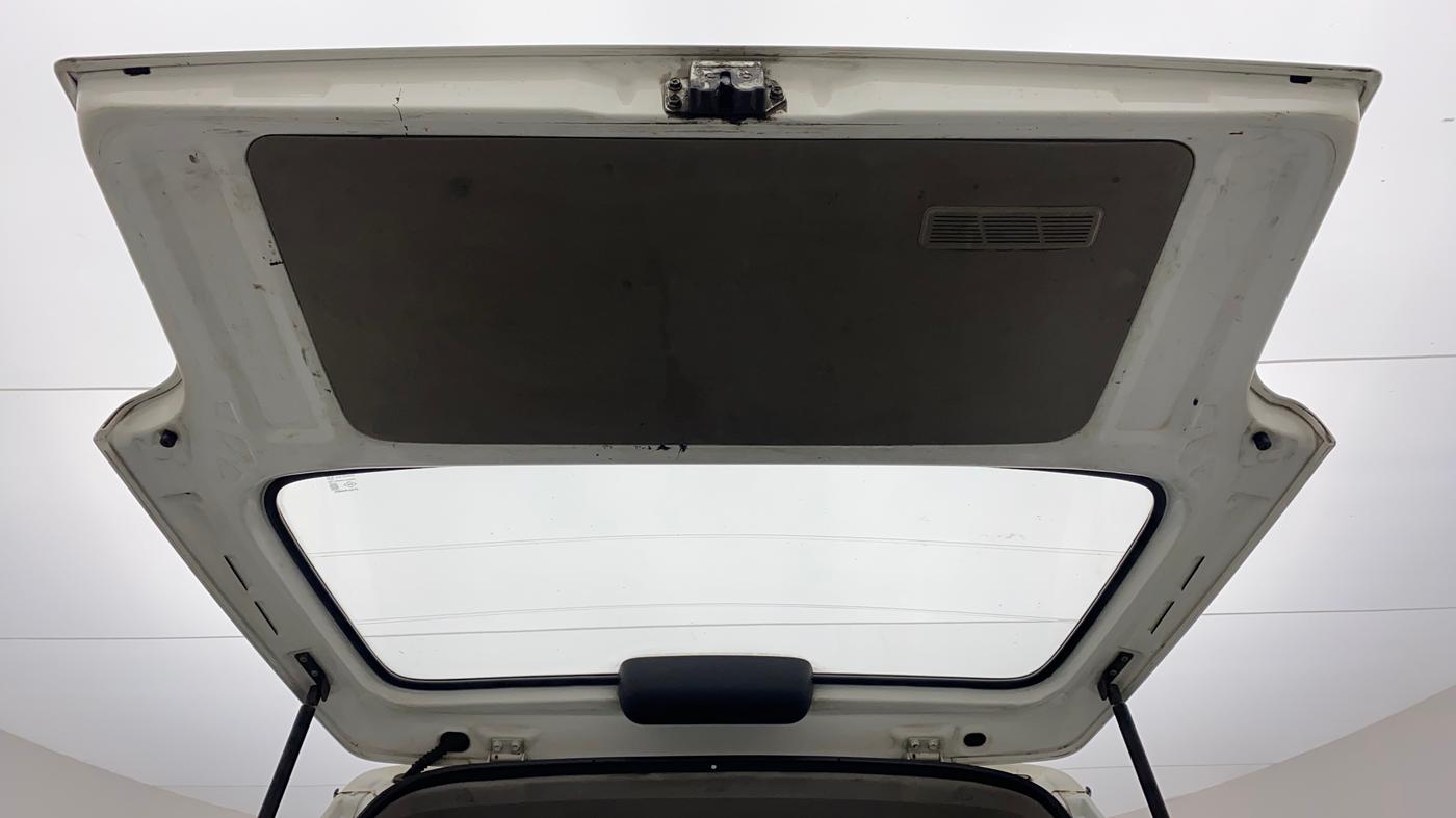 2012 Maruti Eeco 7 STR, Petrol, Manual, 31,741 km, Boot Door Open