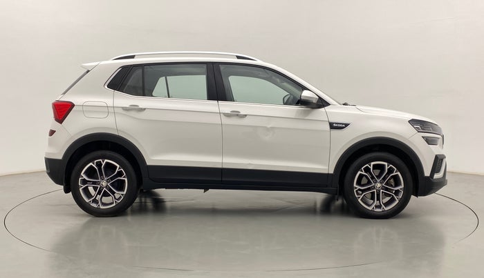 2021 Skoda KUSHAQ STYLE 1.5 TSI MT, Petrol, Manual, 10,928 km, Right Side View