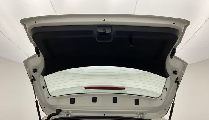 2021 Skoda KUSHAQ STYLE 1.5 TSI MT, Petrol, Manual, 10,928 km, Boot Door Open