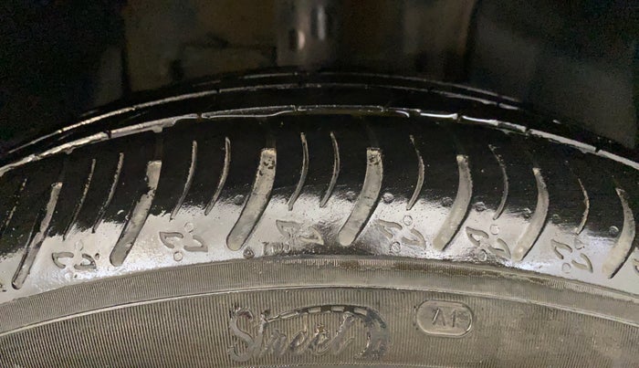 2021 Tata NEXON XM DIESEL, Diesel, Manual, 79,812 km, Right Front Tyre Tread