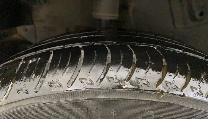 2021 Tata NEXON XM DIESEL, Diesel, Manual, 79,812 km, Right Rear Tyre Tread