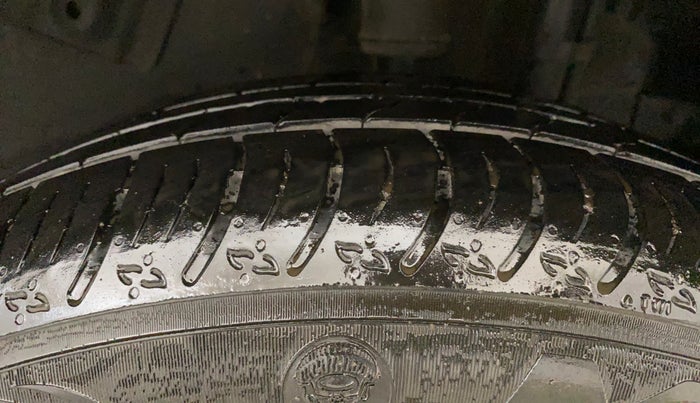 2021 Tata NEXON XM DIESEL, Diesel, Manual, 79,812 km, Left Rear Tyre Tread