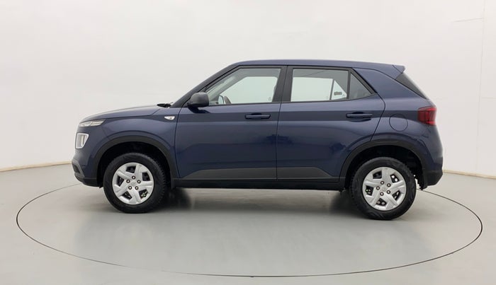 2021 Hyundai VENUE E 1.2, Petrol, Manual, 10,335 km, Left Side