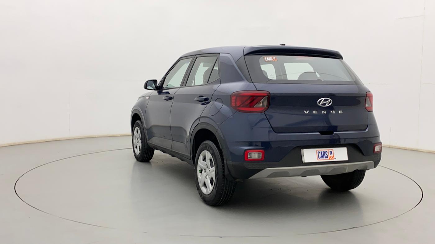 2021 Hyundai VENUE E 1.2, Petrol, Manual, 10,335 km, Left Back Diagonal