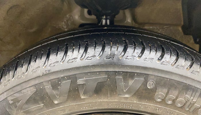 2017 Maruti Celerio ZXI, Petrol, Manual, 77,784 km, Right Front Tyre Tread
