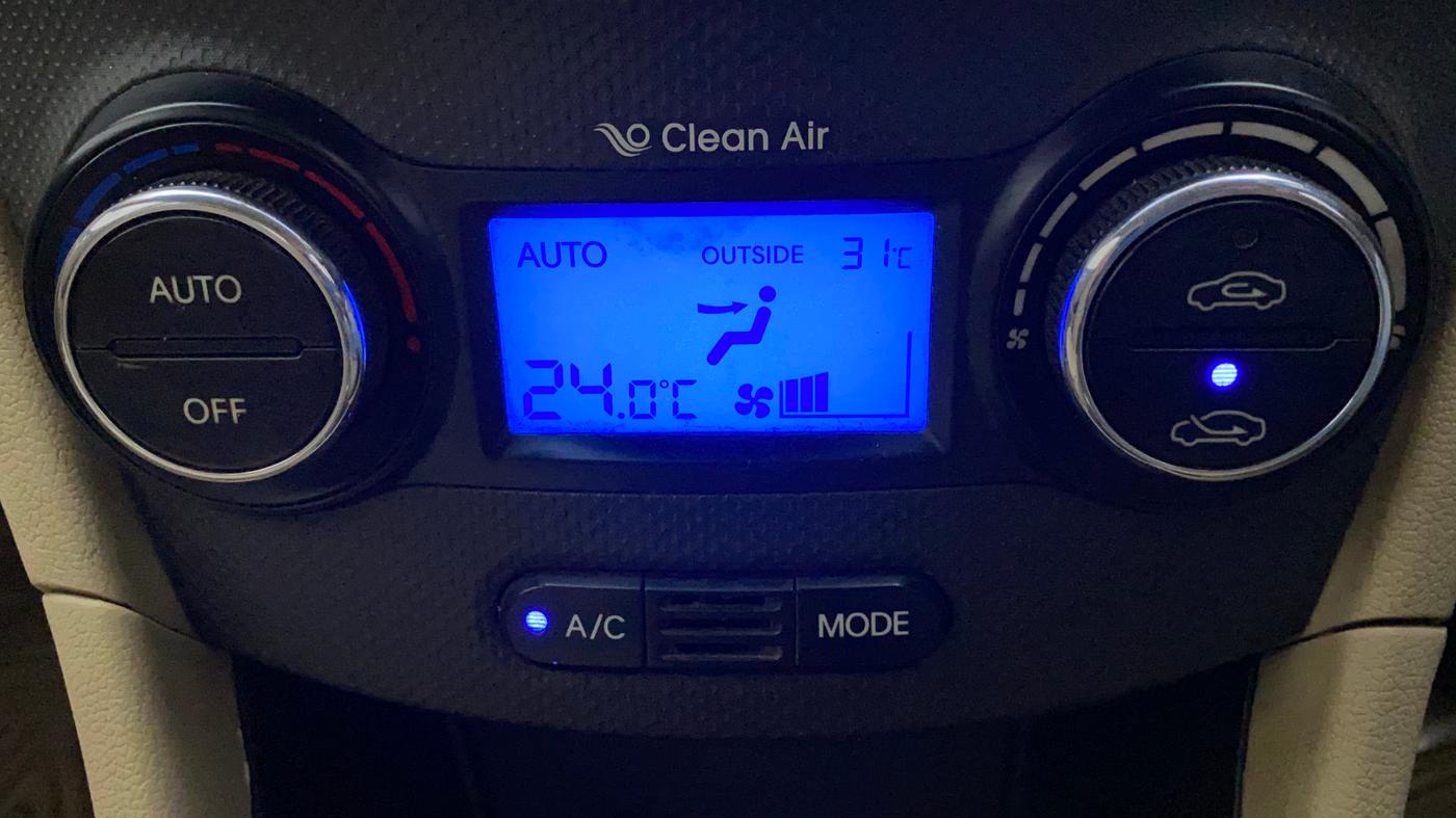 2013 Hyundai Verna FLUIDIC 1.6 VTVT EX, CNG, Manual, 92,816 km, Automatic Climate Control