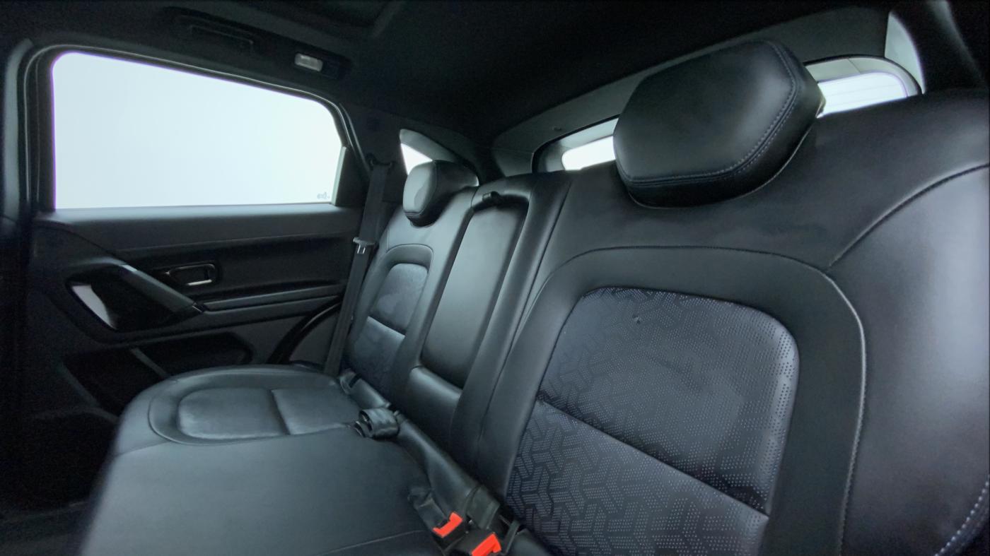 2022 Tata Harrier XZA+ DARK EDITION, Diesel, Automatic, 35,957 km, Right Side Rear Door Cabin