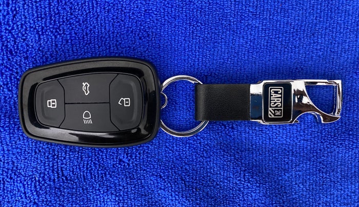 2022 Tata Harrier XZA+ DARK EDITION, Diesel, Automatic, 35,957 km, Key Close Up