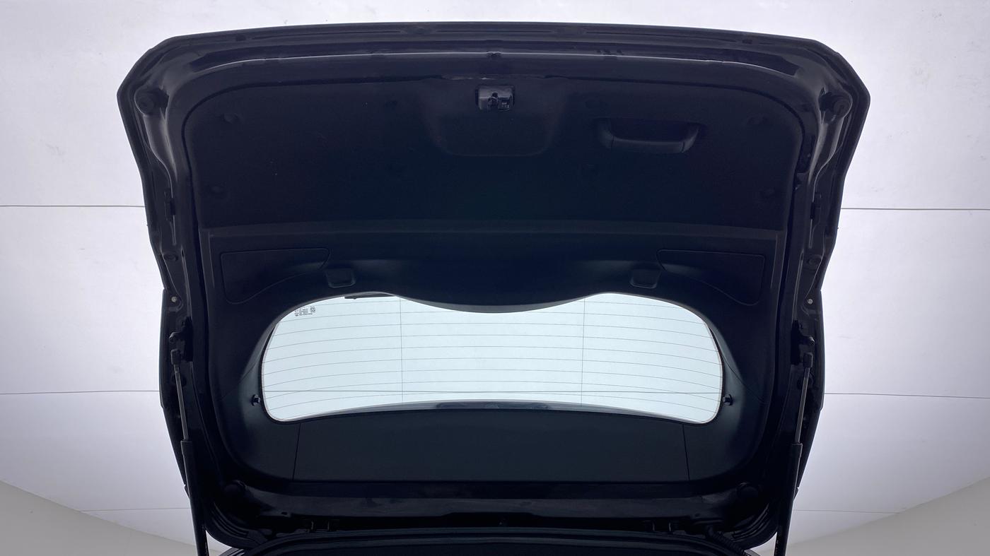 2022 Tata Harrier XZA+ DARK EDITION, Diesel, Automatic, 35,957 km, Boot Door Open