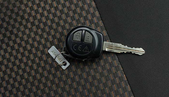 2021 Maruti S PRESSO VXI+, Petrol, Manual, 32,379 km, Key Close Up