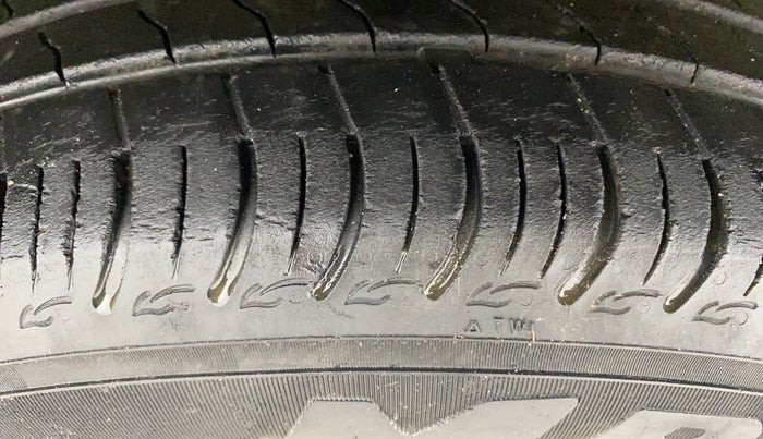 2021 Maruti S PRESSO VXI+, Petrol, Manual, 32,379 km, Left Front Tyre Tread