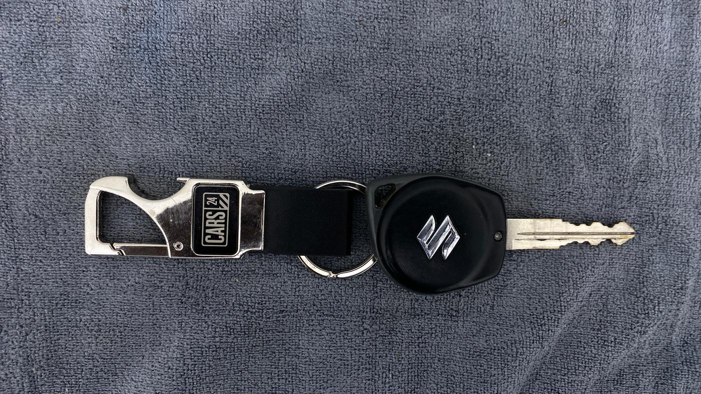 2018 Maruti Wagon R 1.0 VXI, Petrol, Manual, 38,304 km, Key Close Up