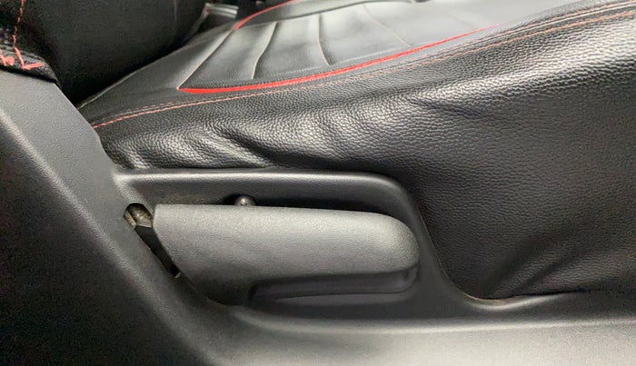 2016 Maruti Swift LXI (O), Petrol, Manual, 62,489 km, Driver Side Adjustment Panel