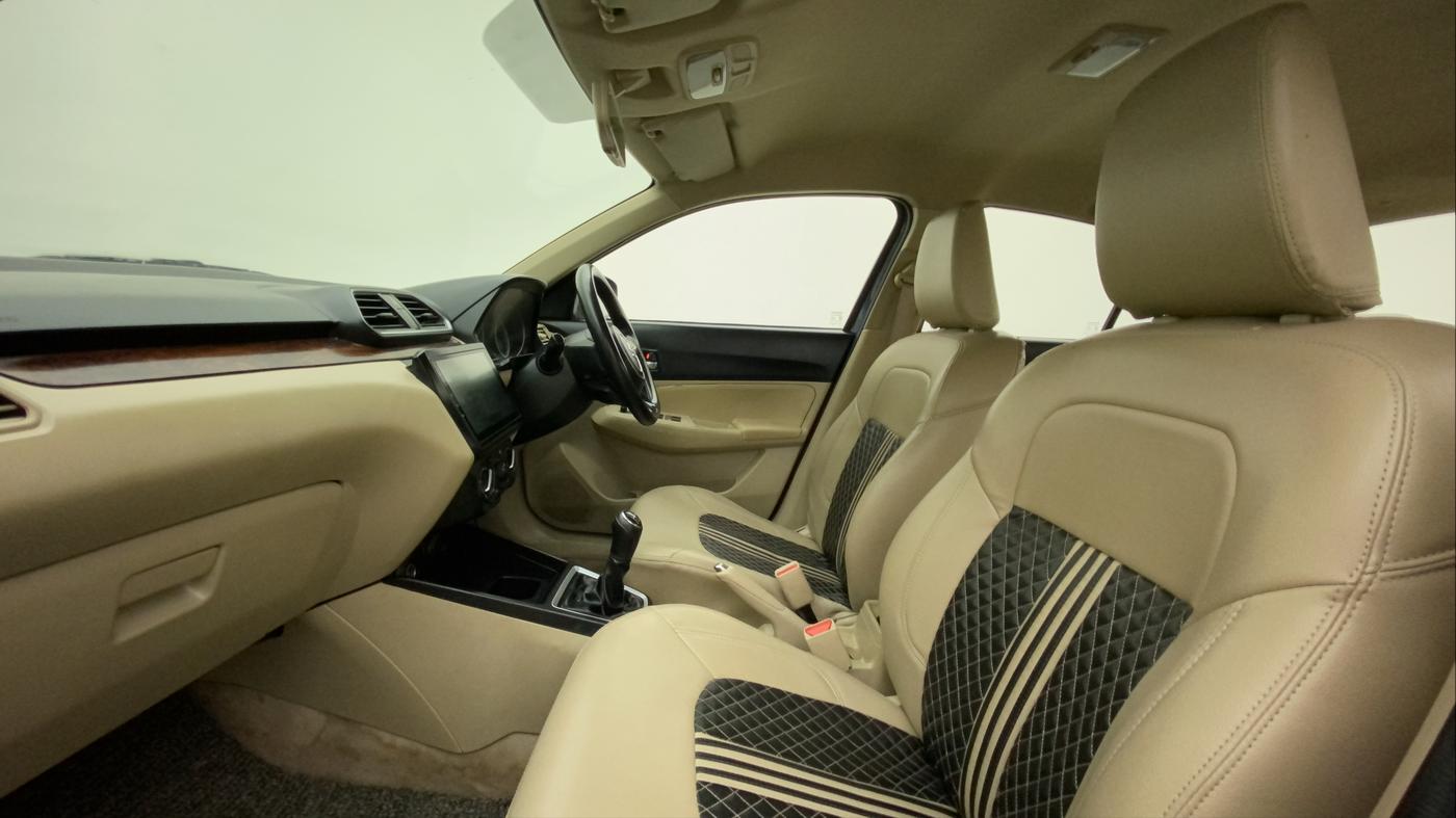 2017 Maruti Dzire VXI, Petrol, Manual, 52,020 km, Right Side Front Door Cabin