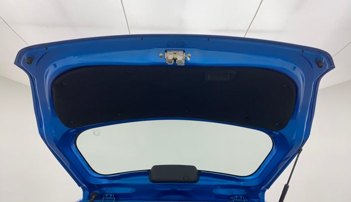 2012 Toyota Etios Liva G, Petrol, Manual, 28,205 km, Boot Door Open