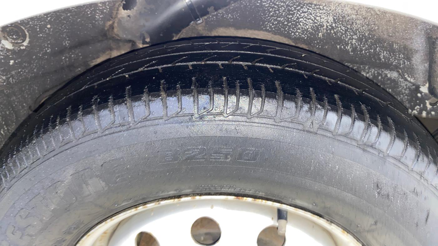 2016 Hyundai i10 MAGNA 1.1, Petrol, Manual, 57,605 km, Left Rear Tyre Tread