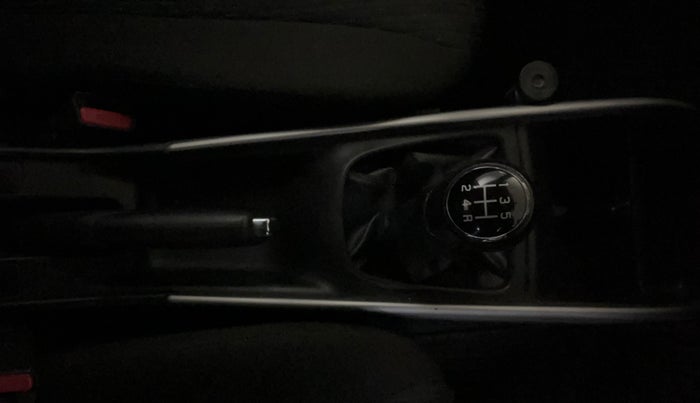 2018 Maruti Baleno DELTA PETROL 1.2, Petrol, Manual, 50,233 km, Gear Lever