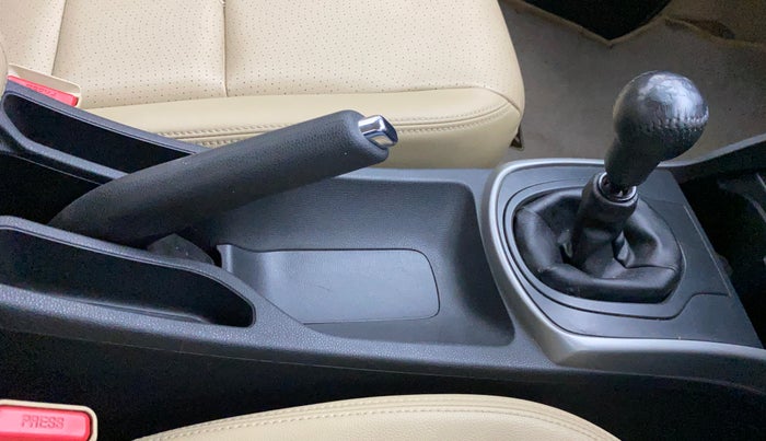 2018 Honda City 1.5L I-VTEC VX, Petrol, Manual, 39,639 km, Gear Lever