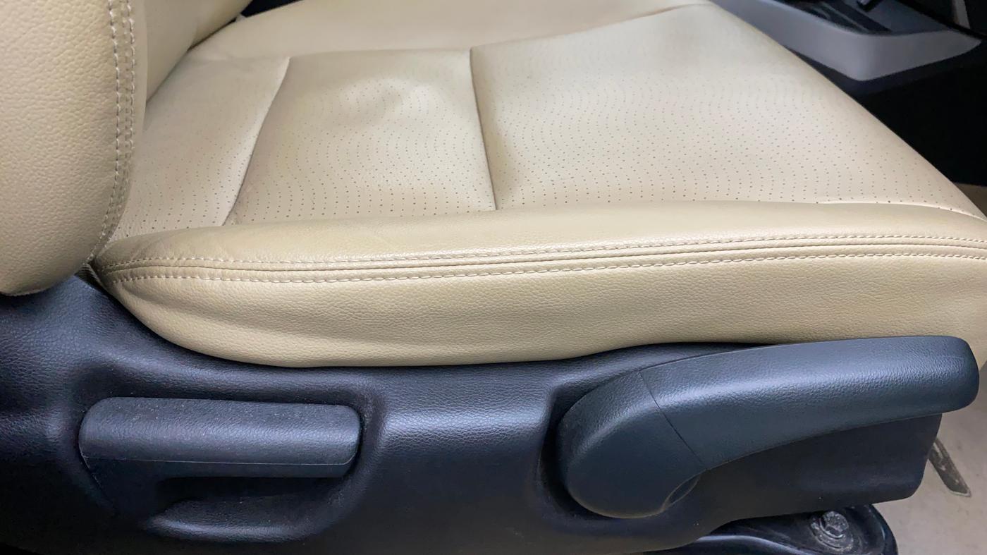 2018 Honda City 1.5L I-VTEC VX, Petrol, Manual, 39,639 km, Driver Side Adjustment Panel