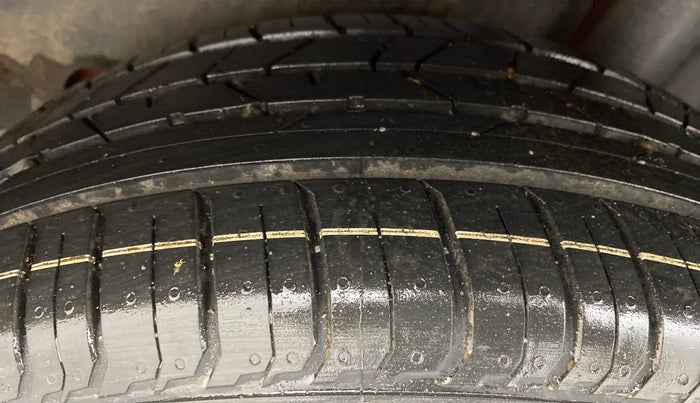 2018 Volkswagen Vento 1.2 TSI HIGHLINE PLUS AT, Petrol, Automatic, 84,790 km, Left Rear Tyre Tread
