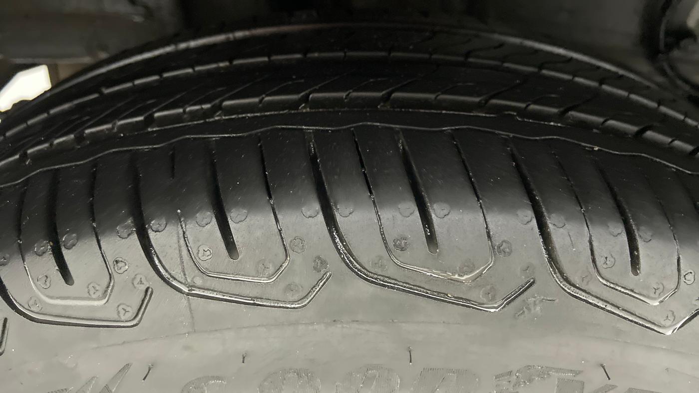 2022 Tata Tiago XZ+ CNG 1.2 RTN, CNG, Manual, 13,579 km, Right Rear Tyre Tread