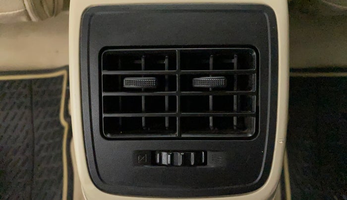 2018 Maruti Dzire VXI, Petrol, Manual, 40,275 km, Rear AC Vents