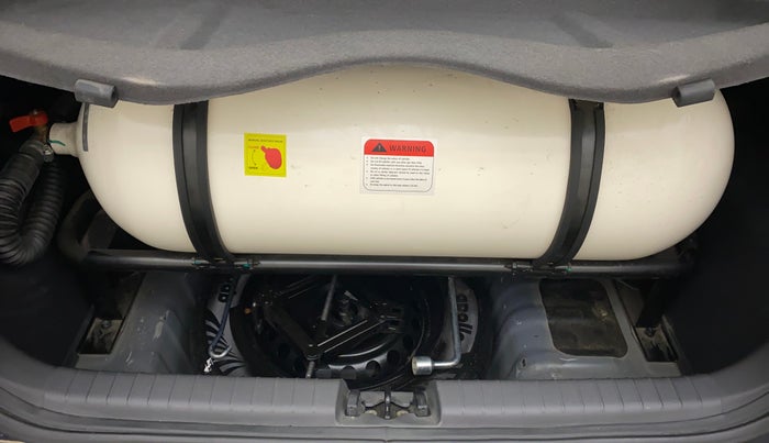 2022 Hyundai GRAND I10 NIOS SPORTZ 1.2 KAPPA VTVT CNG, CNG, Manual, 16,959 km, Boot Inside