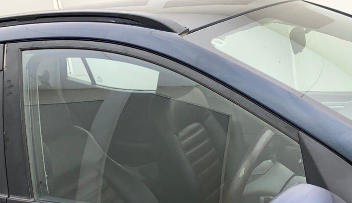 2022 Hyundai GRAND I10 NIOS SPORTZ 1.2 KAPPA VTVT CNG, CNG, Manual, 16,959 km, Driver-side door - Door visor damaged
