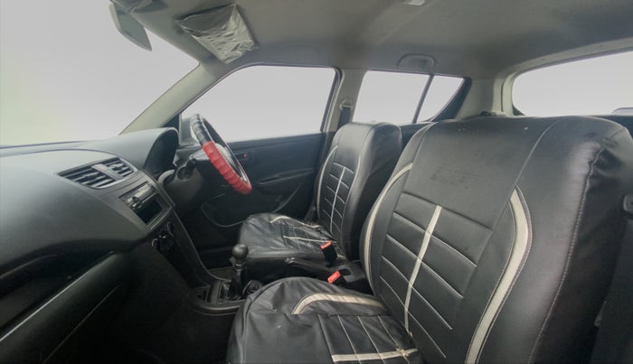 2014 Maruti Swift LXI, Petrol, Manual, 18,768 km, Right Side Front Door Cabin