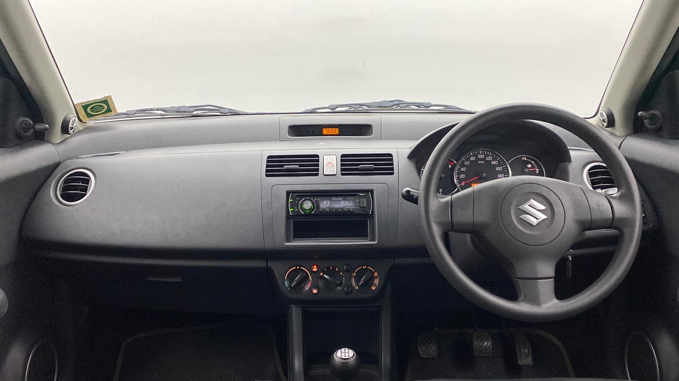 2009 Maruti Swift VDI, Diesel, Manual, 69,579 km, Dashboard