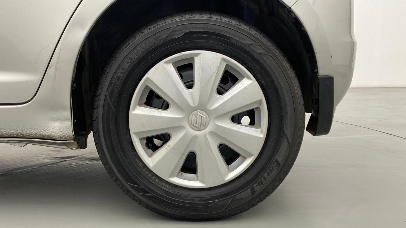 2009 Maruti Swift VDI, Diesel, Manual, 69,579 km, Left Rear Wheel