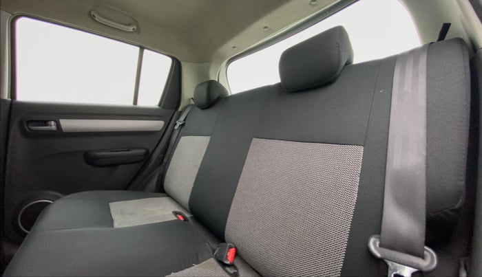2009 Maruti Swift VDI, Diesel, Manual, 69,579 km, Right Side Rear Door Cabin