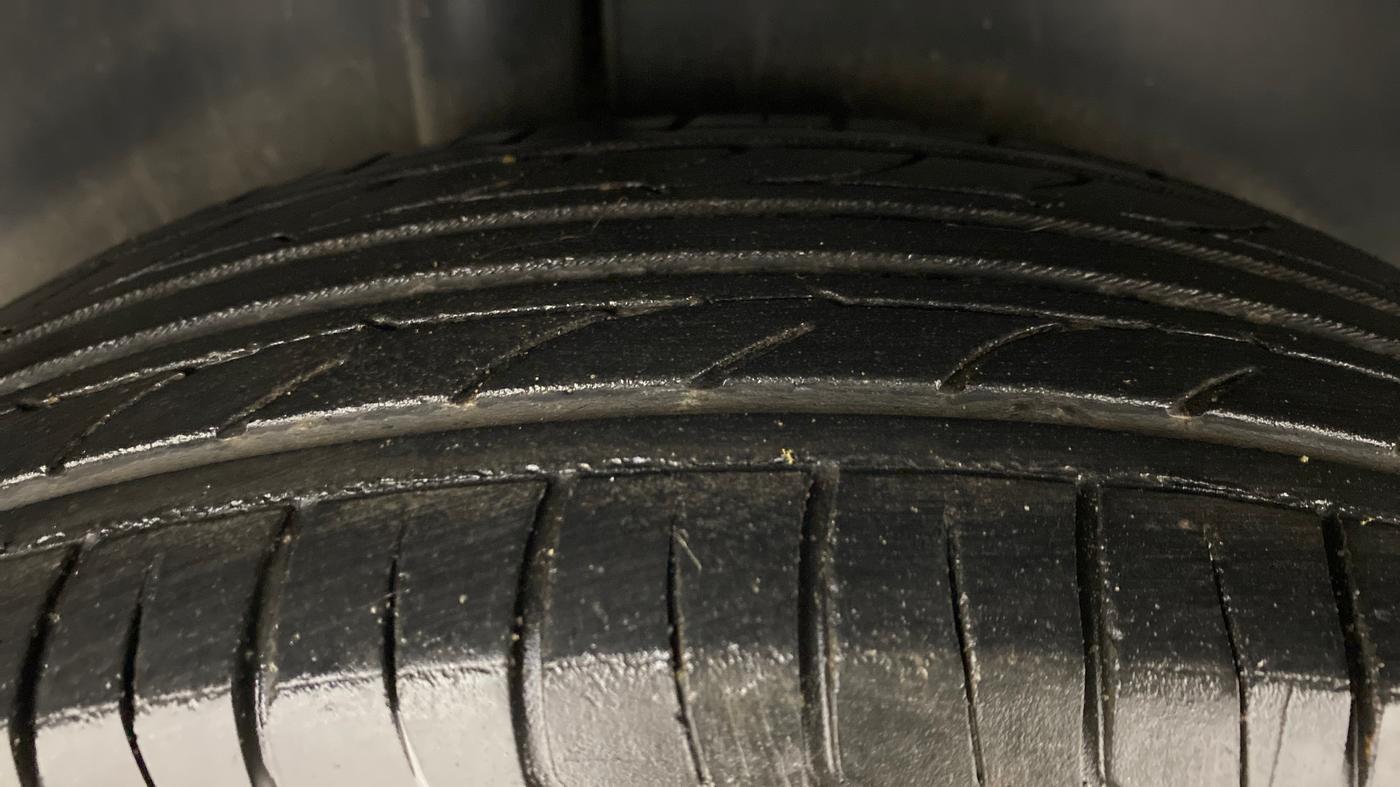 2009 Maruti Swift VDI, Diesel, Manual, 69,579 km, Right Rear Tyre Tread