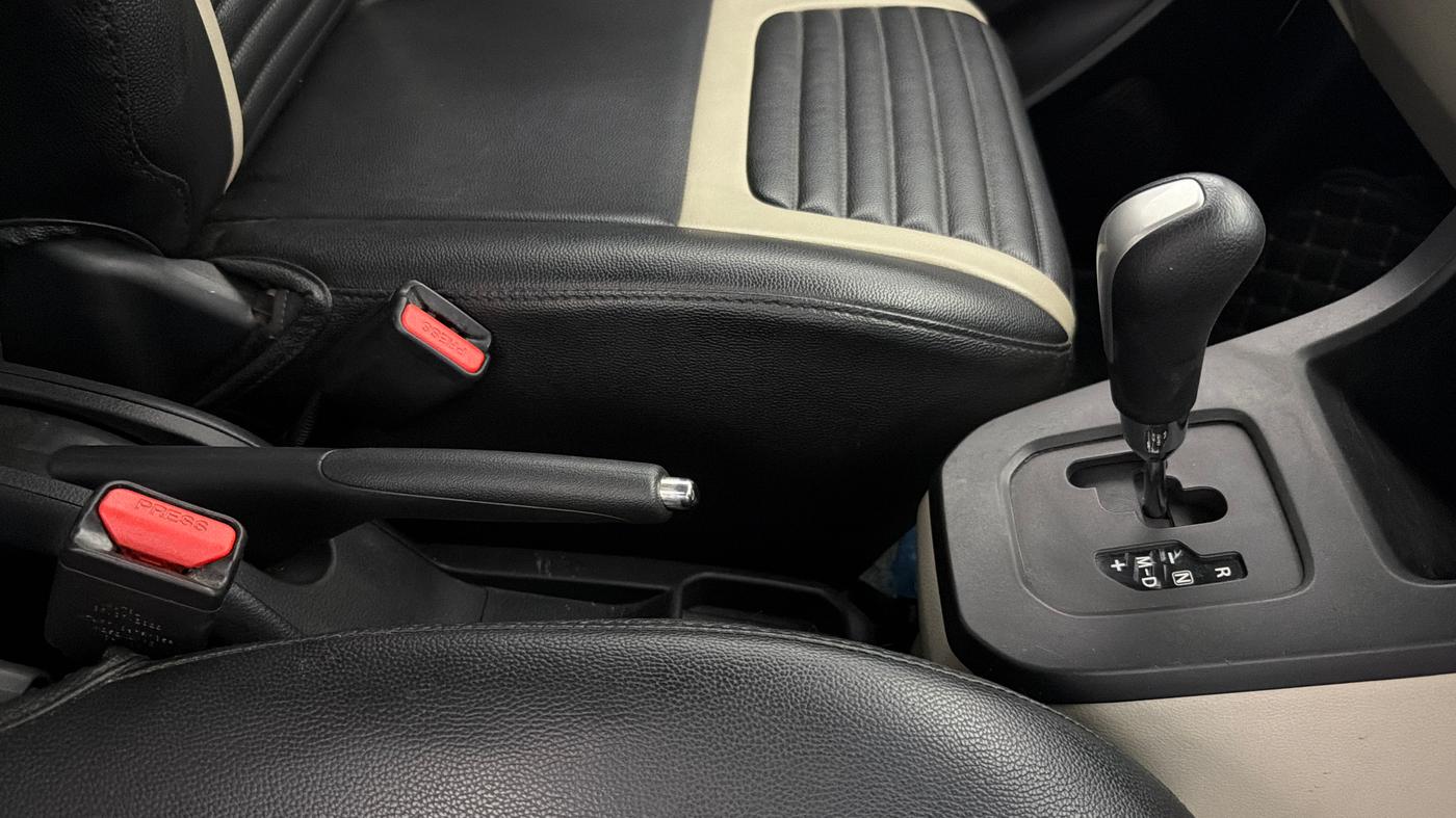 2022 Maruti New Wagon-R VXI 1.0 AMT, Petrol, Automatic, 52,376 km, Gear Lever