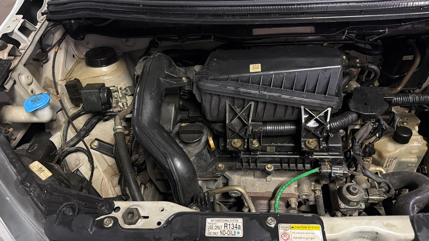 2022 Maruti New Wagon-R VXI 1.0 AMT, Petrol, Automatic, 52,376 km, Engine View - Right