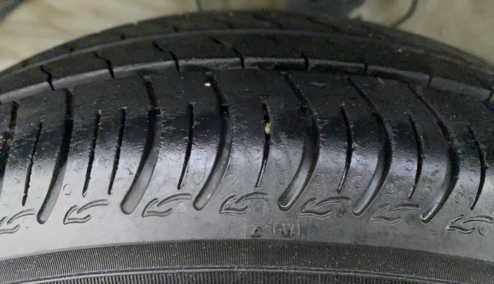 2020 Maruti S PRESSO VXI PLUS, Petrol, Manual, 20,411 km, Left Front Tyre Tread