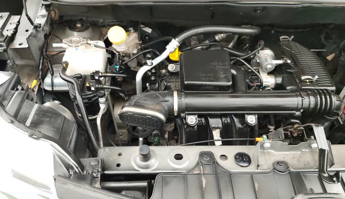 2025 Renault TRIBER RXT, Petrol, Manual, 11,101 km, Engine View - Right