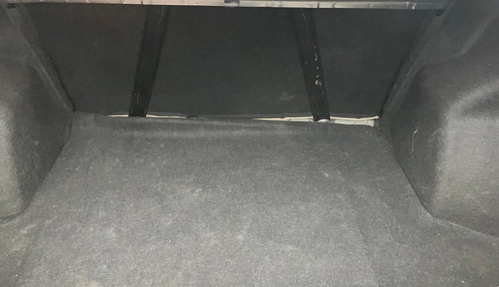 2021 Maruti Dzire VXI, Petrol, Manual, 30,819 km, Boot Inside