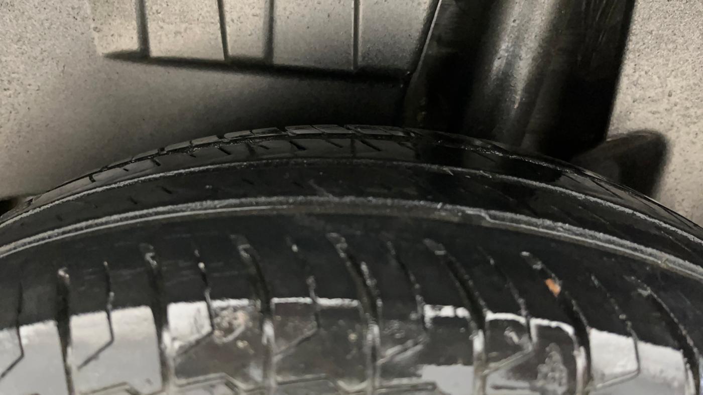 2021 Maruti Dzire VXI, Petrol, Manual, 30,819 km, Left Rear Tyre Tread