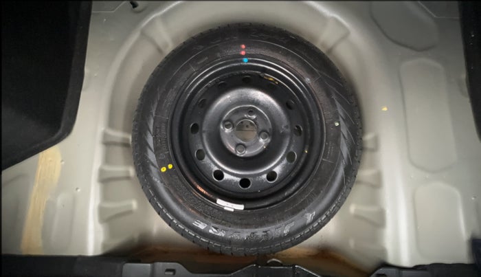 2021 Maruti Dzire VXI, Petrol, Manual, 30,819 km, Spare Tyre