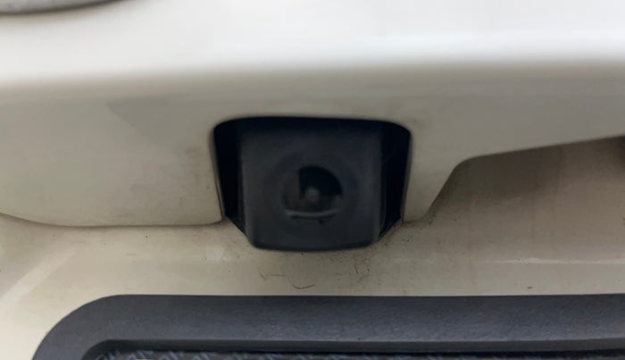 2020 Maruti IGNIS ALPHA 1.2 DUAL TONE, Petrol, Manual, 54,171 km, Parking Camera