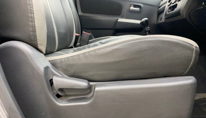 2012 Maruti Wagon R 1.0 LXI, Petrol, Manual, 81,230 km, Driver Side Adjustment Panel