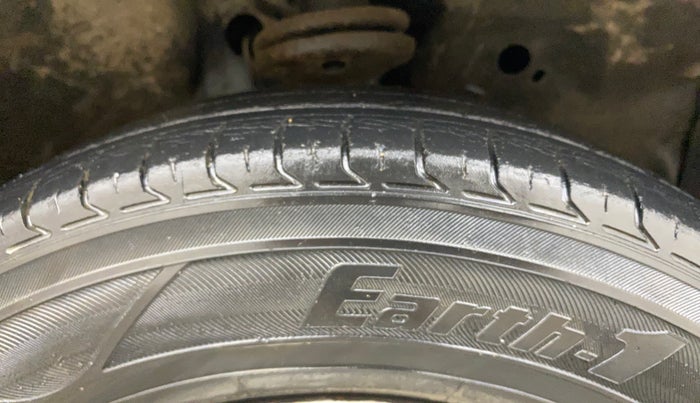 2012 Maruti Wagon R 1.0 LXI, Petrol, Manual, 81,230 km, Right Front Tyre Tread