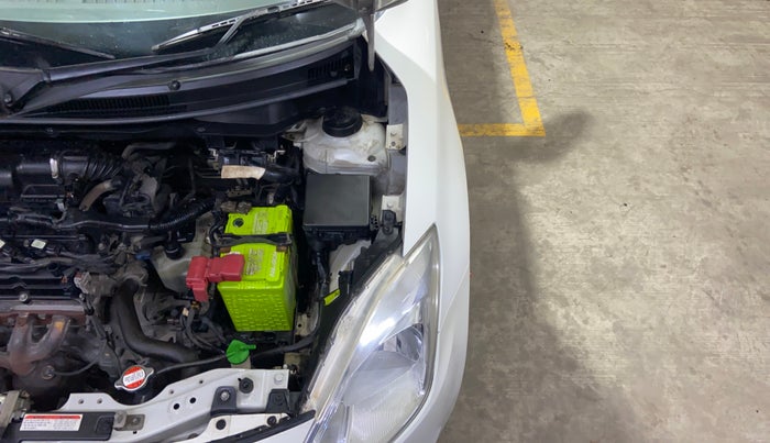 2019 Maruti Swift VXI AMT, Petrol, Automatic, 80,442 km, Engine View - Left