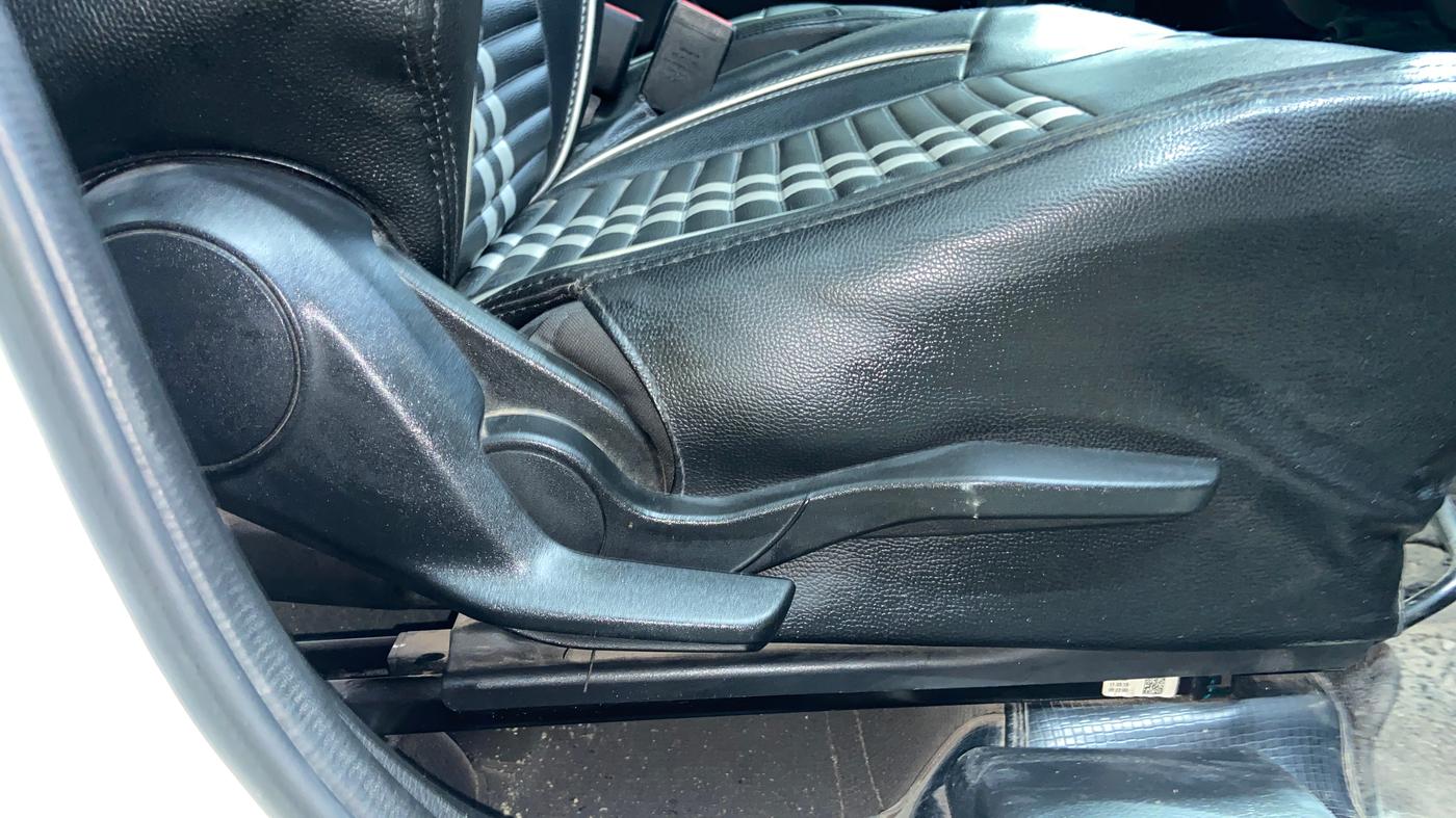 2019 Maruti Swift VXI AMT, Petrol, Automatic, 80,502 km, Driver Side Adjustment Panel