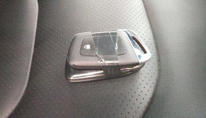 2020 MG HECTOR SHARP 1.5 DCT PETROL, Petrol, Automatic, 22,391 km, Key Close Up