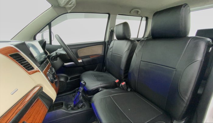 2018 Maruti Wagon R 1.0 LXI CNG, CNG, Manual, 74,452 km, Right Side Front Door Cabin