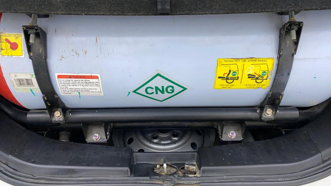 2018 Maruti Wagon R 1.0 LXI CNG, CNG, Manual, 74,452 km, Boot Inside