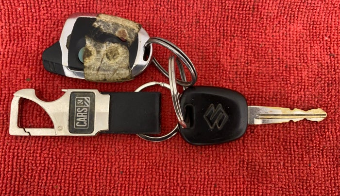2018 Maruti Wagon R 1.0 LXI CNG, CNG, Manual, 74,452 km, Key Close Up