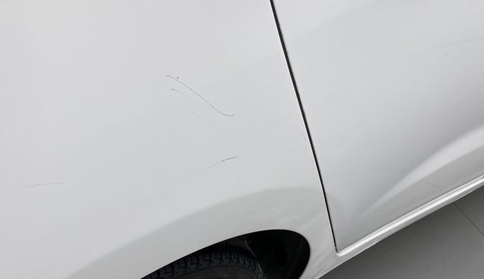 2017 Hyundai Grand i10 MAGNA 1.2 KAPPA VTVT, Petrol, Manual, 99,100 km, Right quarter panel - Minor scratches